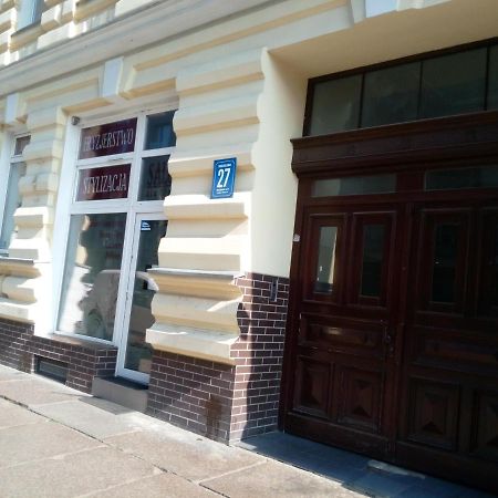 Hostel Tulip - Pokoj Nr 8 Ze Wspolna Lazienka I Kuchnia Štetín Exteriér fotografie